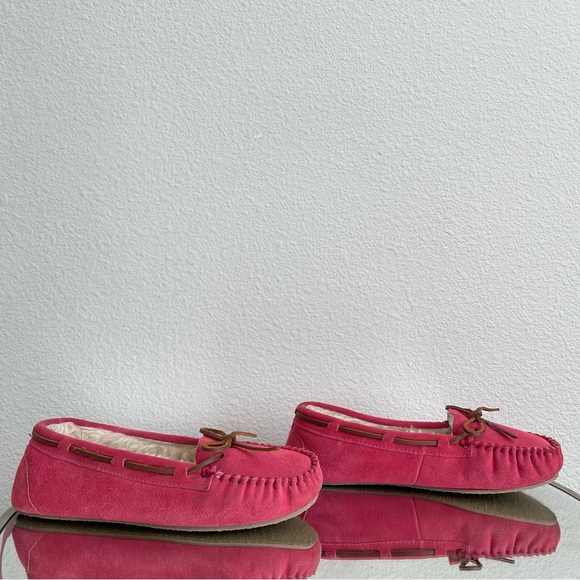 MINNETONKA Womens Hot Pink Suede Leather Cally Faux Fur Lined Moccasin Loafers - Picture 3 of 12